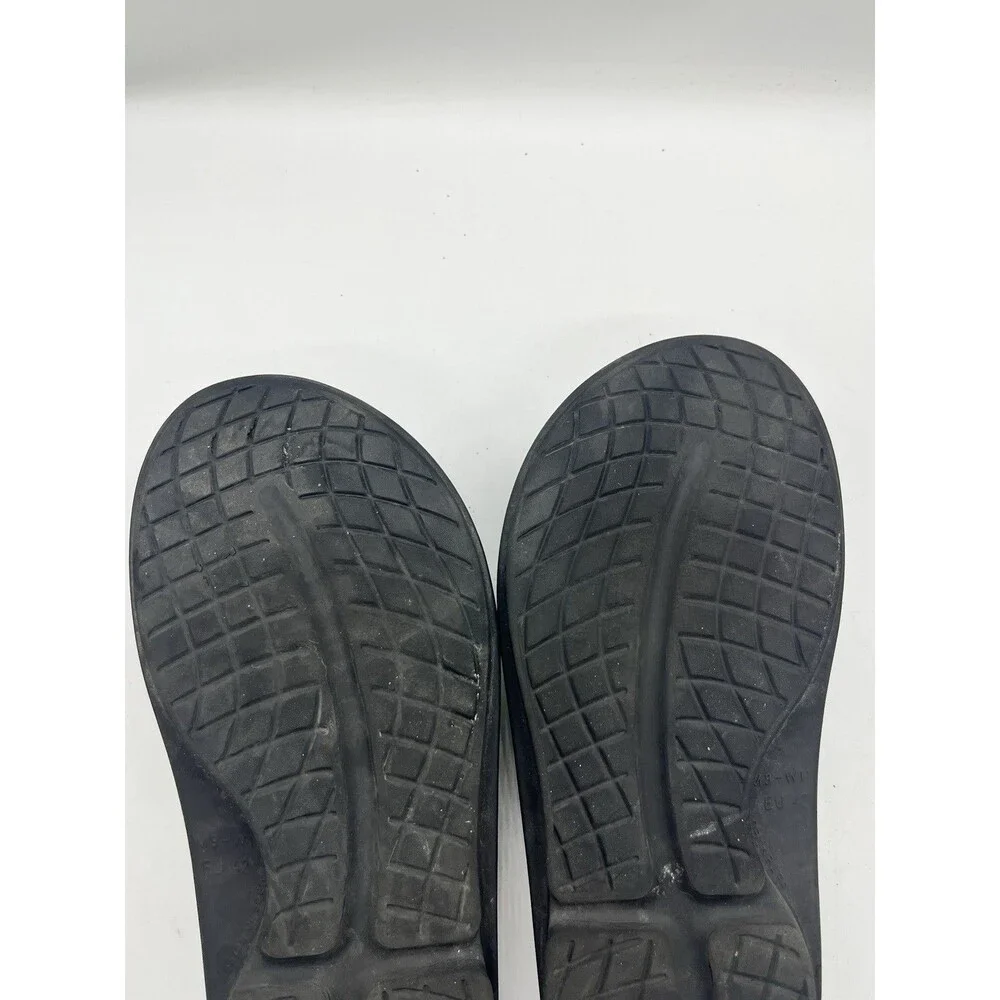 OOFOS OOriginal Black Thong Sandals Flip Flops Recovery Men's Size 9 Womens 11